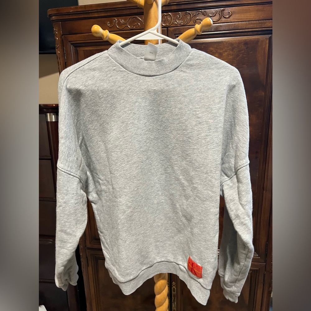 Calvin Klein Sweater
